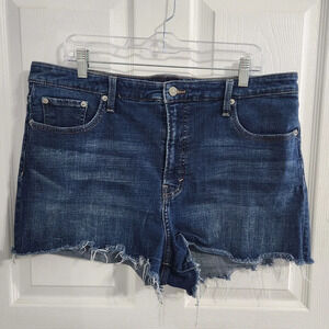 Lucky Brand woman curvy high rise short size 18 raw hem denim cut off summer